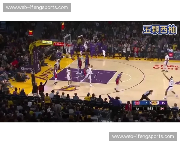 紫金荣耀碰撞青春风暴：黄蜂vs湖人直播，这场视觉饕餮盛宴你准备好了吗？